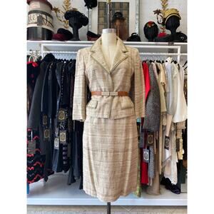 vintage 1960s nubby beige silk 2 piece suit by Barberini s/m skirt and jacket 26